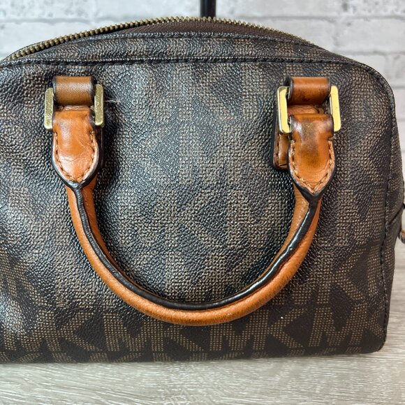 Michael Kors Jet Set Travel XS Duffle Bag Chocolate Brown MK - Picture 4 of 9